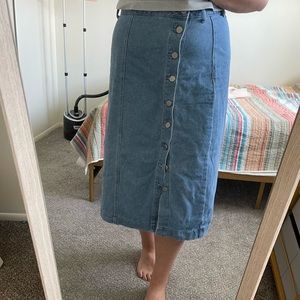 Denim button skirt